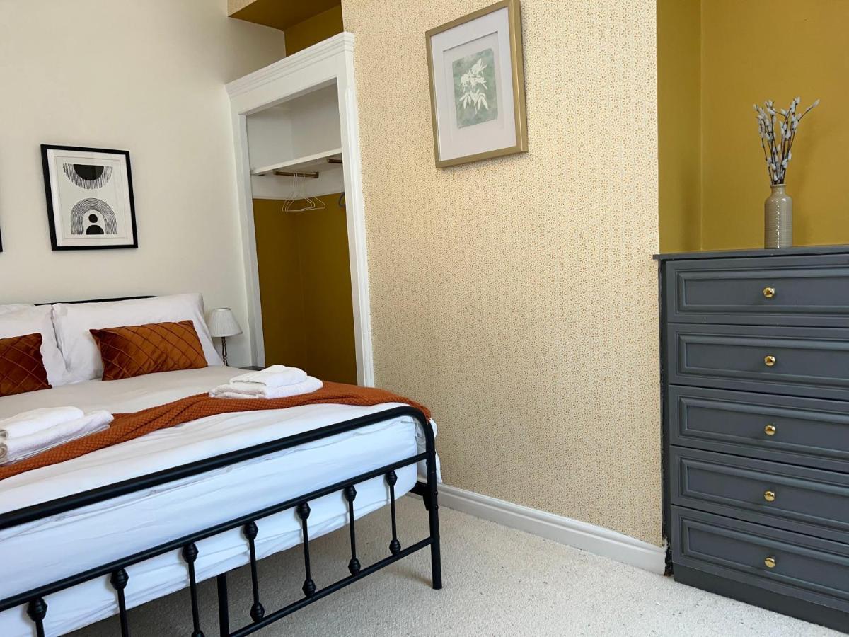 The Poppy Inn York Extérieur photo
